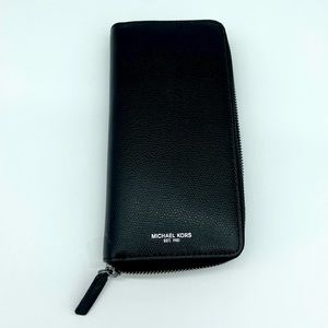 Black & Silver Michael Kors Wallet